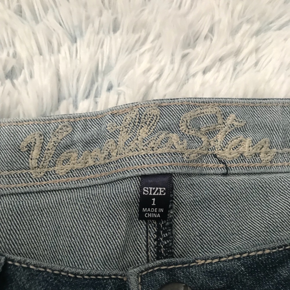 Vanilla star rolled up shorts - Picture 6 of 6